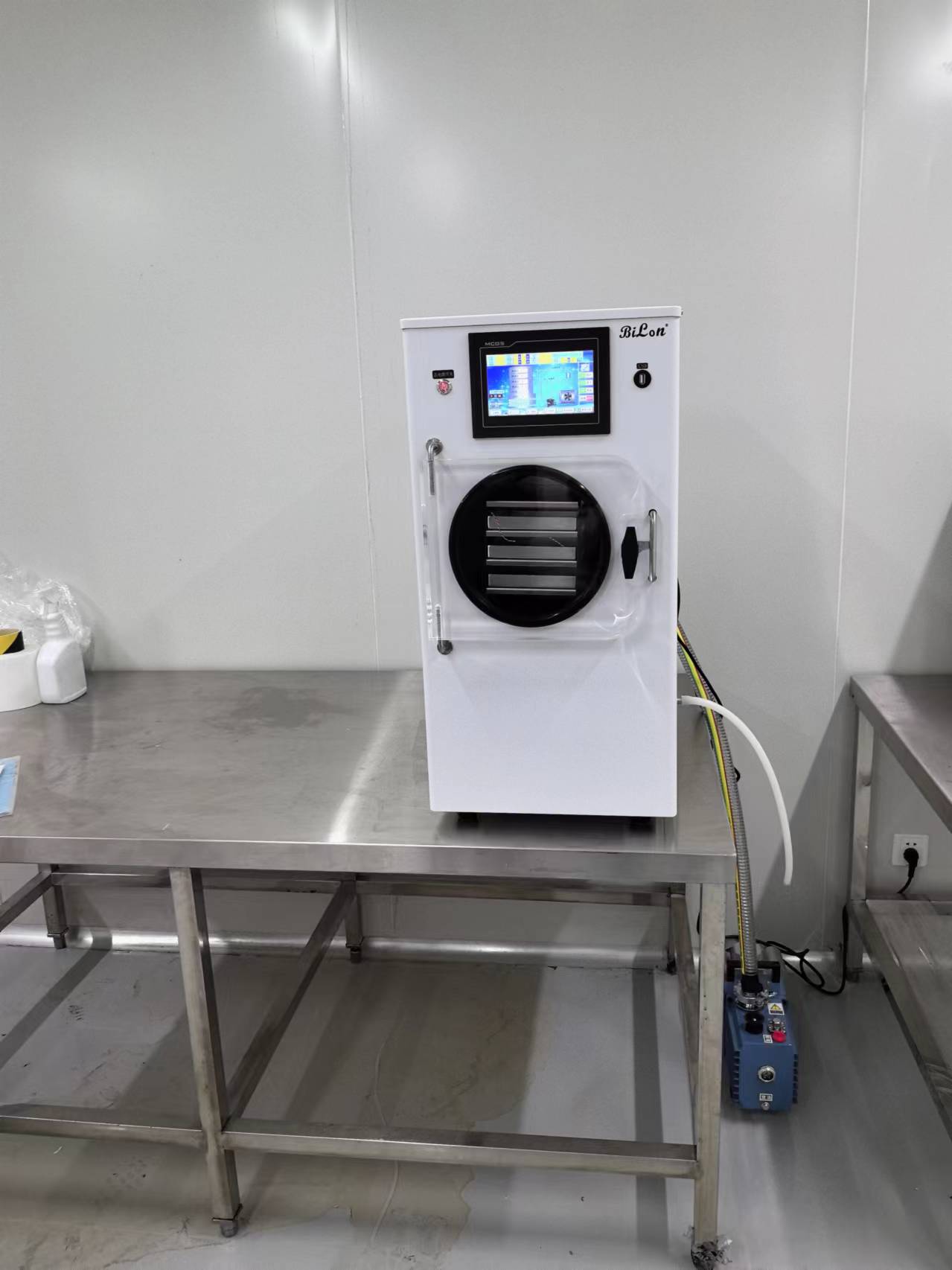 食品凍干機(jī)(1公斤) 食品凍干機(jī)(1公斤)